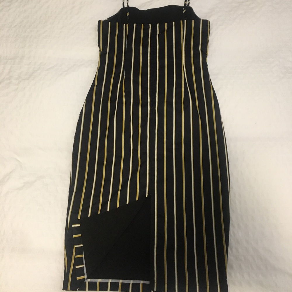 Revolve striped black shift dress - Picture 2 of 3
